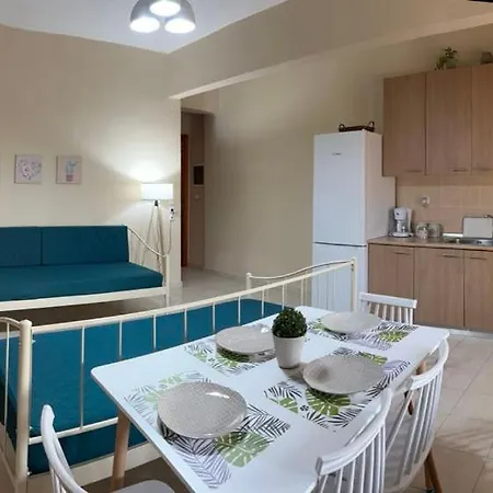 شقة Anna's House Síndos