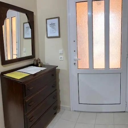 Anna's House Síndos