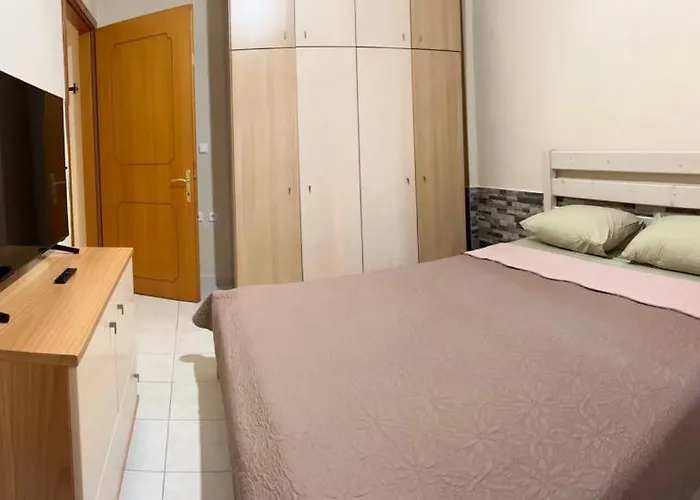 Anna's House Daire Síndos