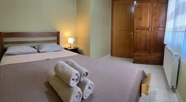 Anna's House Daire Síndos